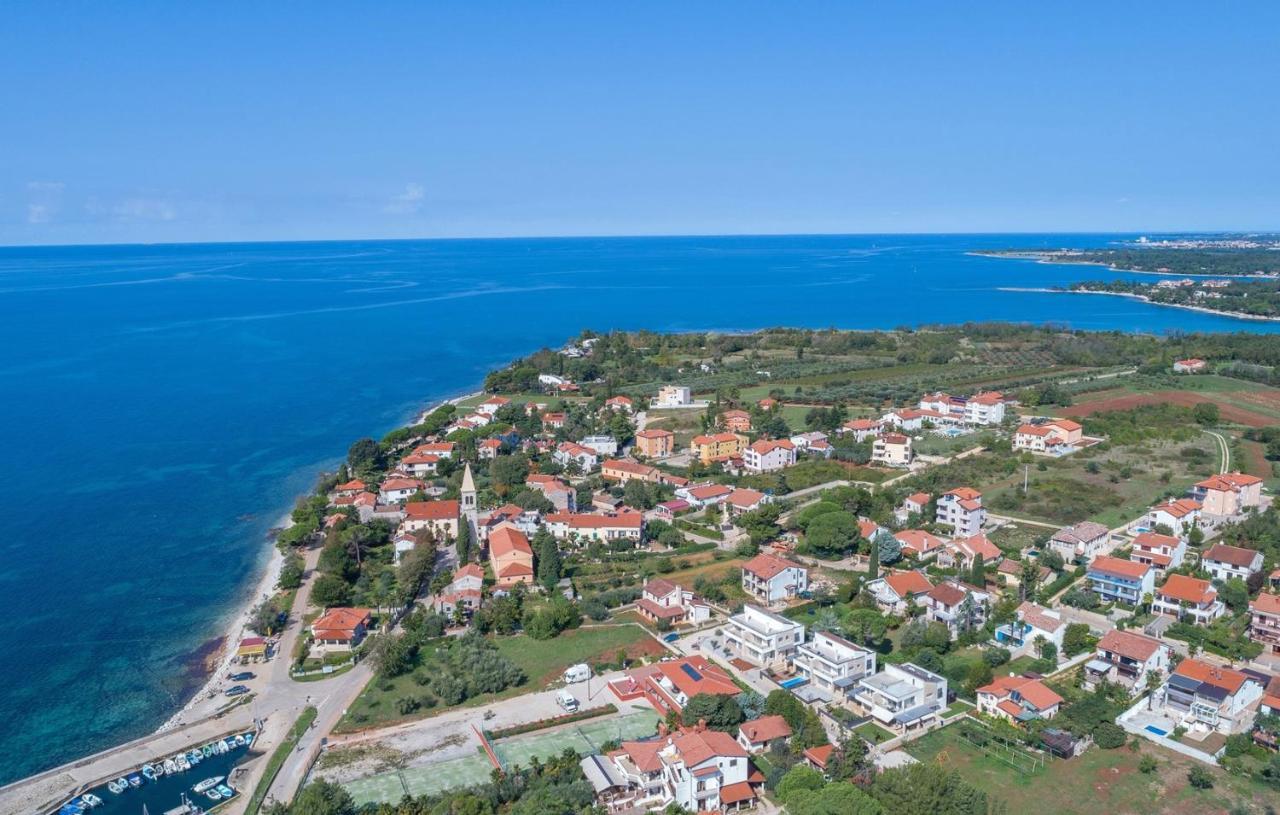 Apartment Complex Orzan Lovrecica Exteriér fotografie